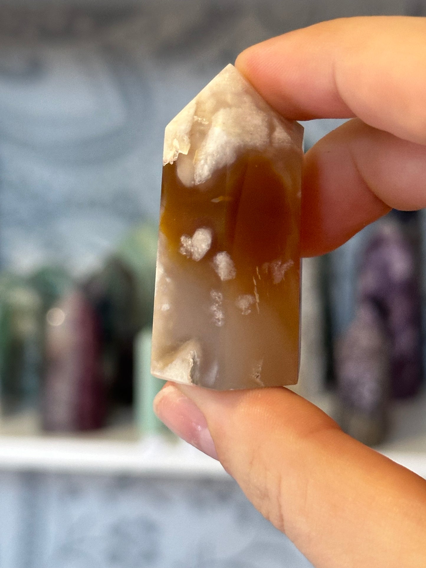 Mini flower agate tower F