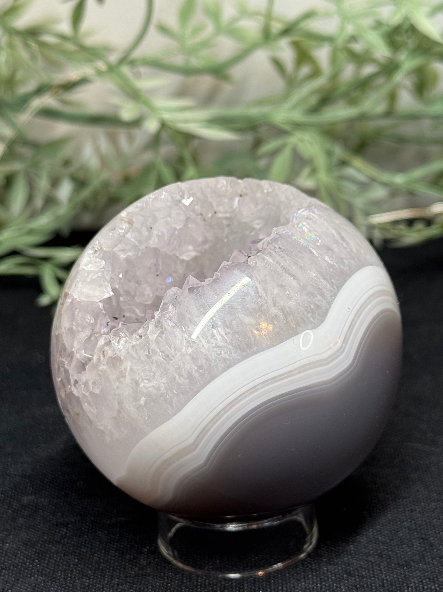 Agate sphere