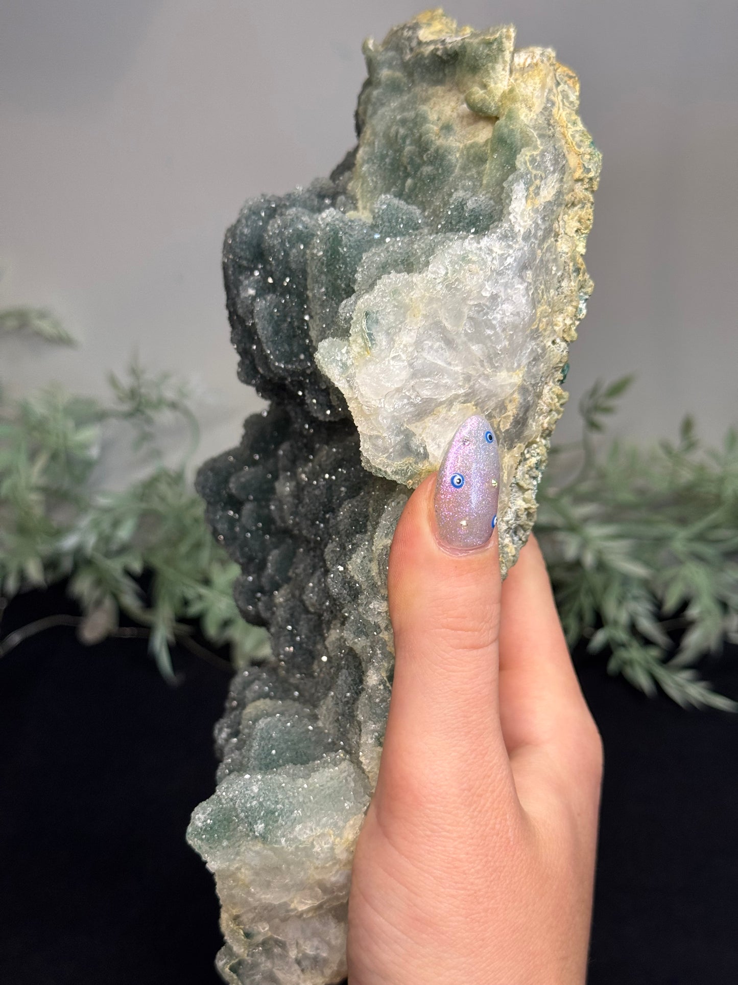 Sparkly green Zeolite