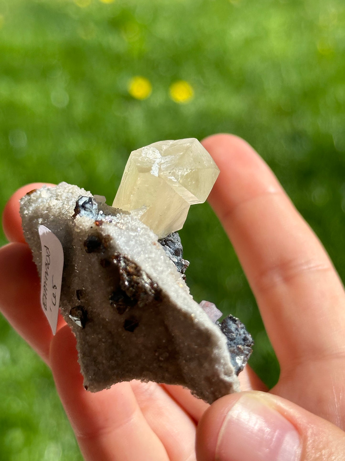 Elmwood calcite, sphalerite and fluorite