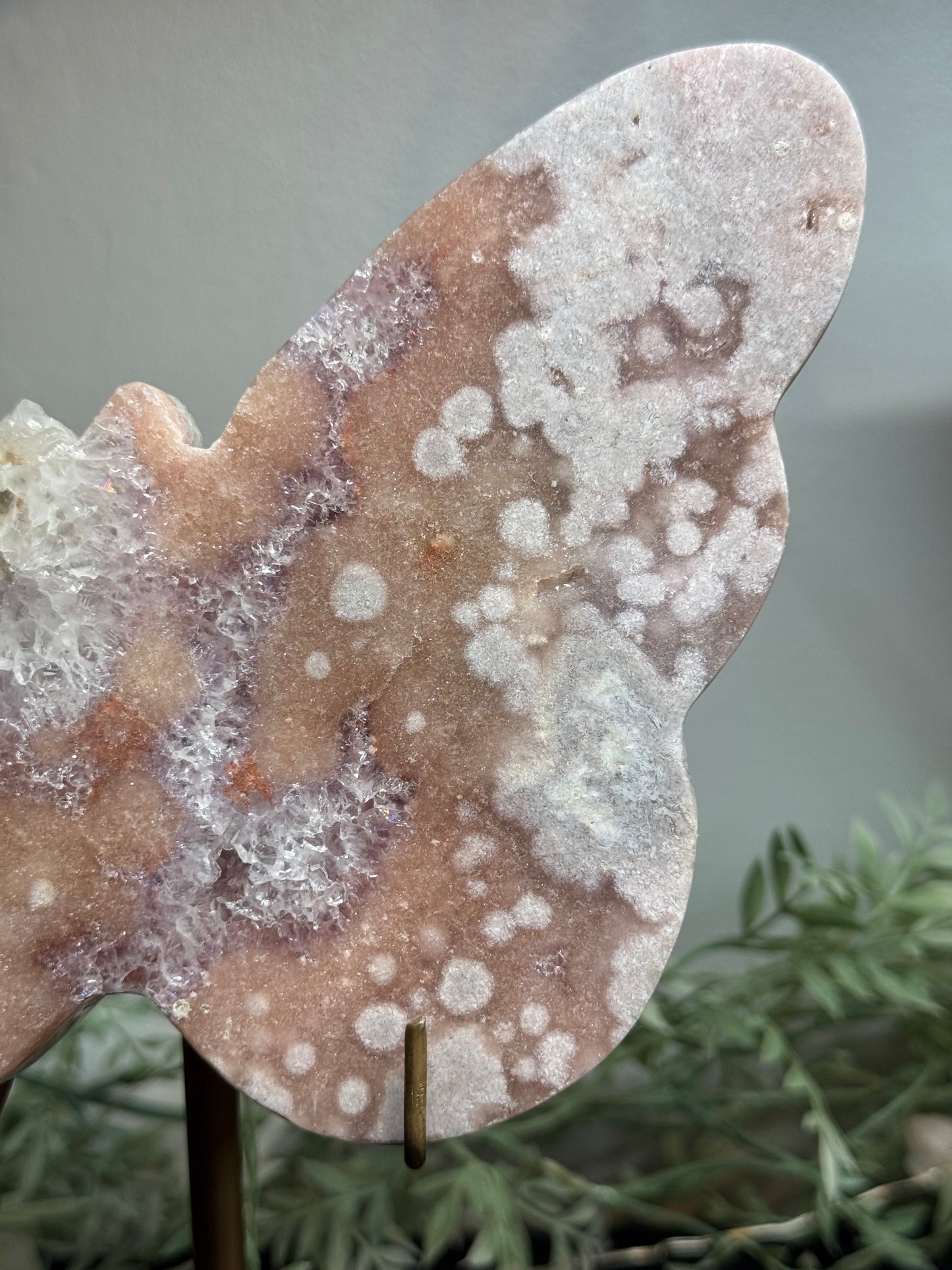 Pink amethyst butterfly with stand