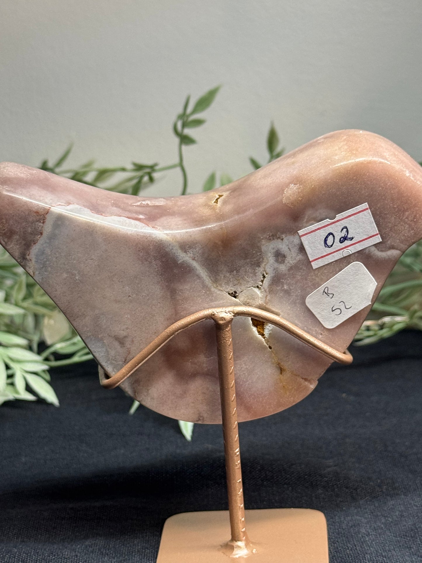 Pink amethyst bird with stand