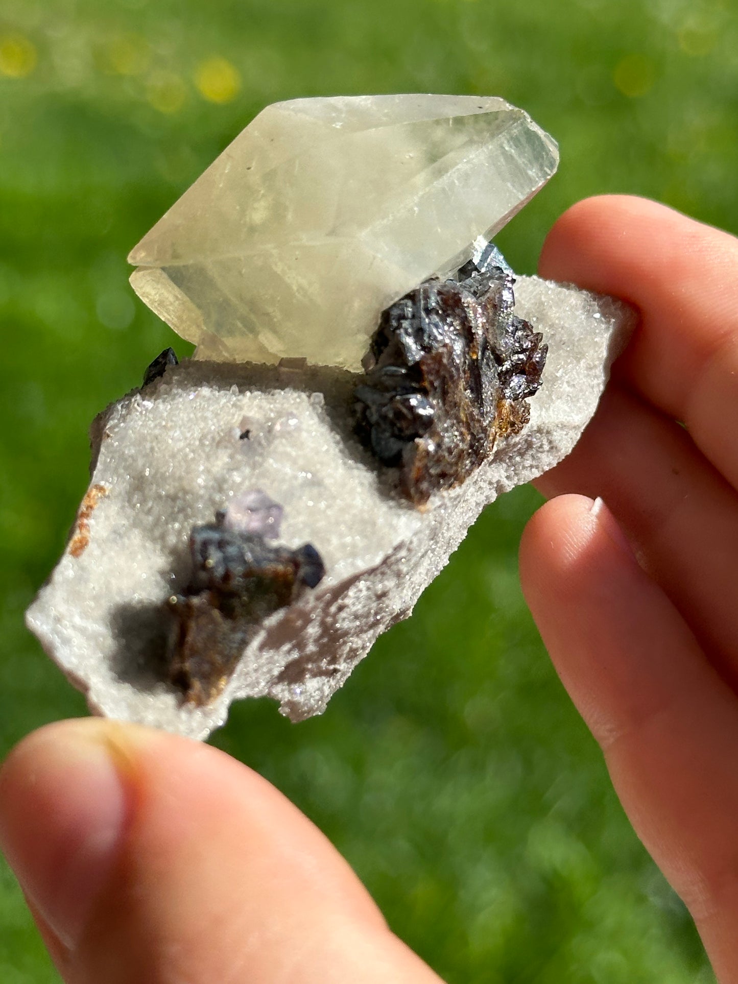Elmwood calcite, sphalerite and fluorite