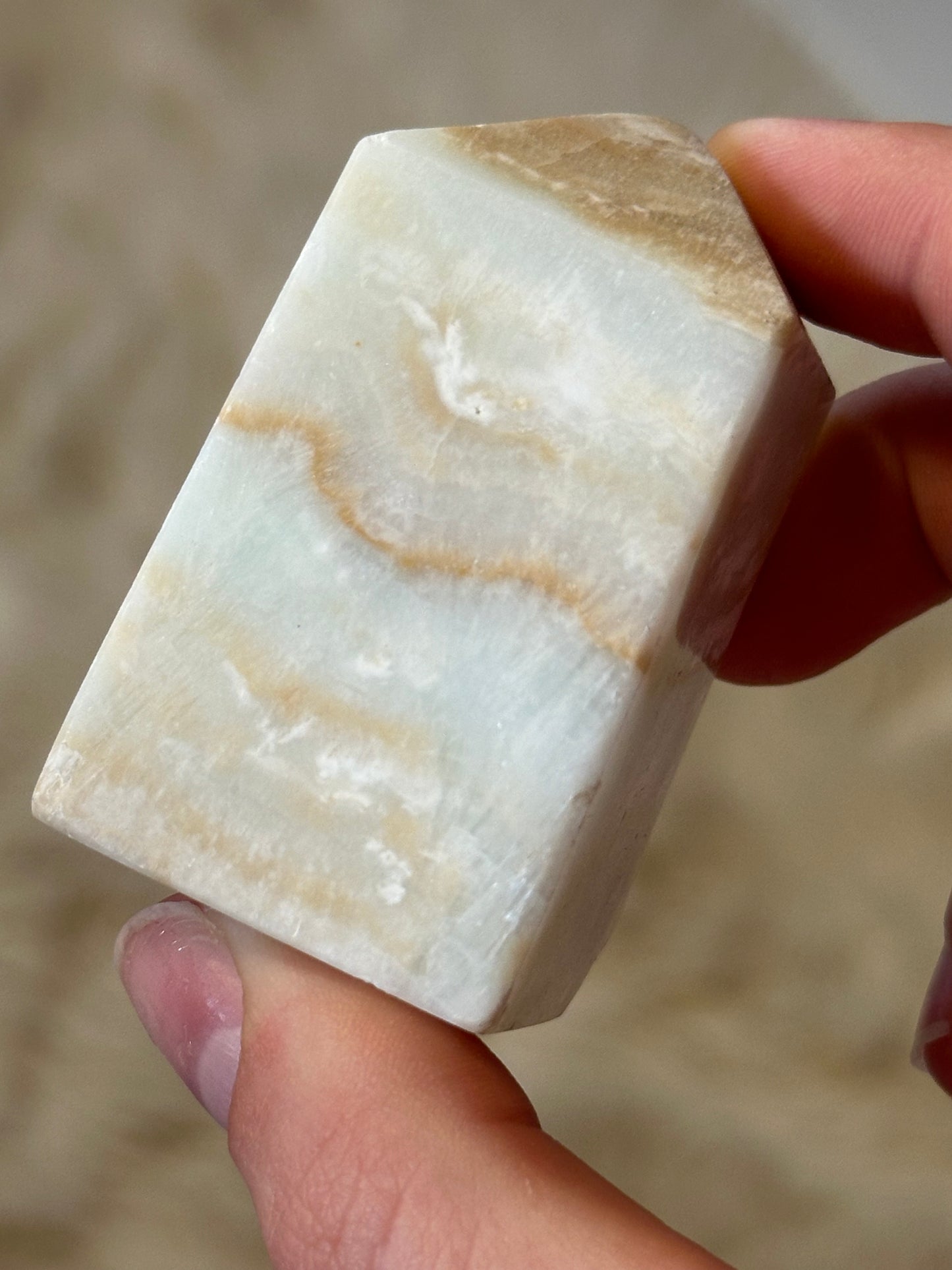 Caribbean calcite mini tower