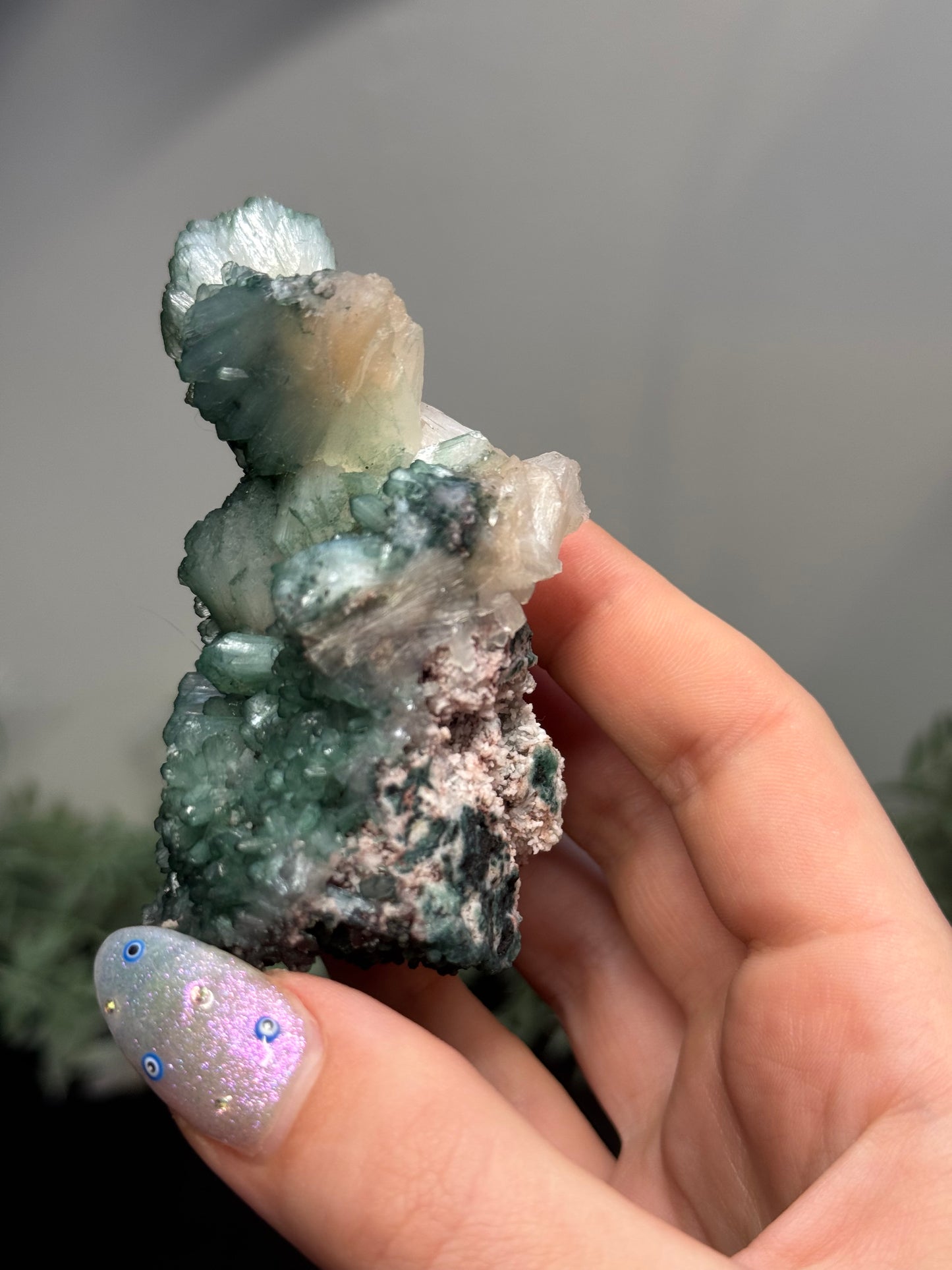Celadonite, Stilbite, Chalcedony - India