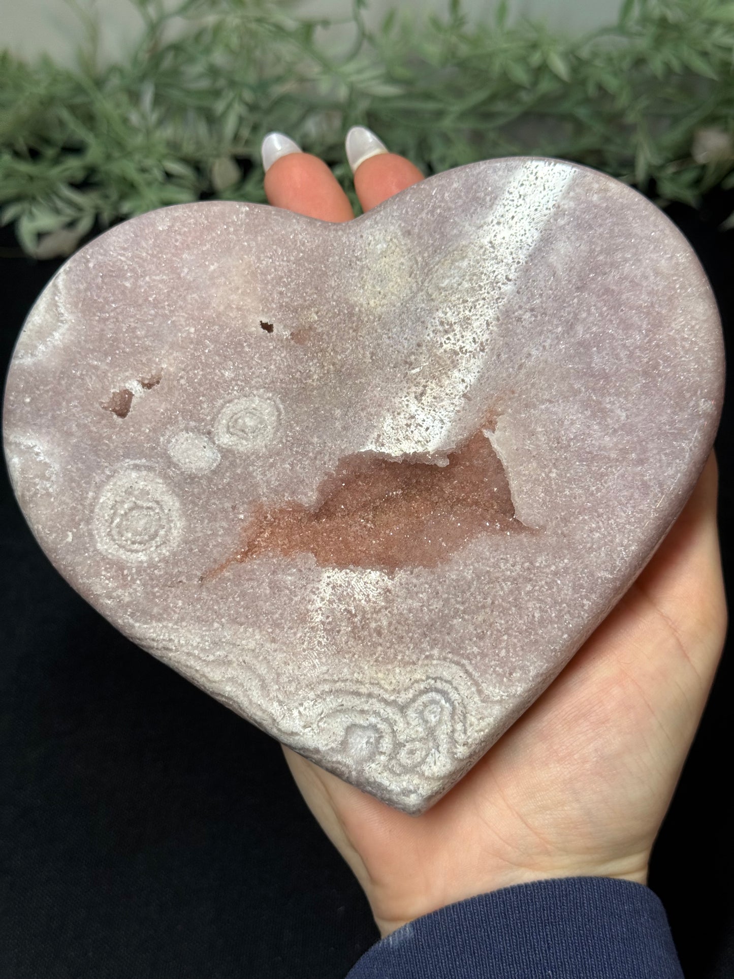 Pink amethyst heart
