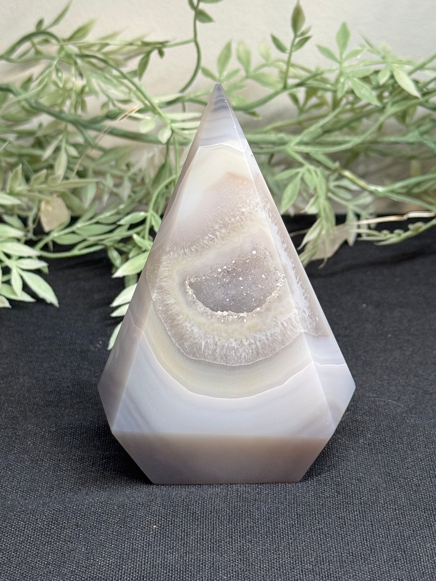 Agate pyramid