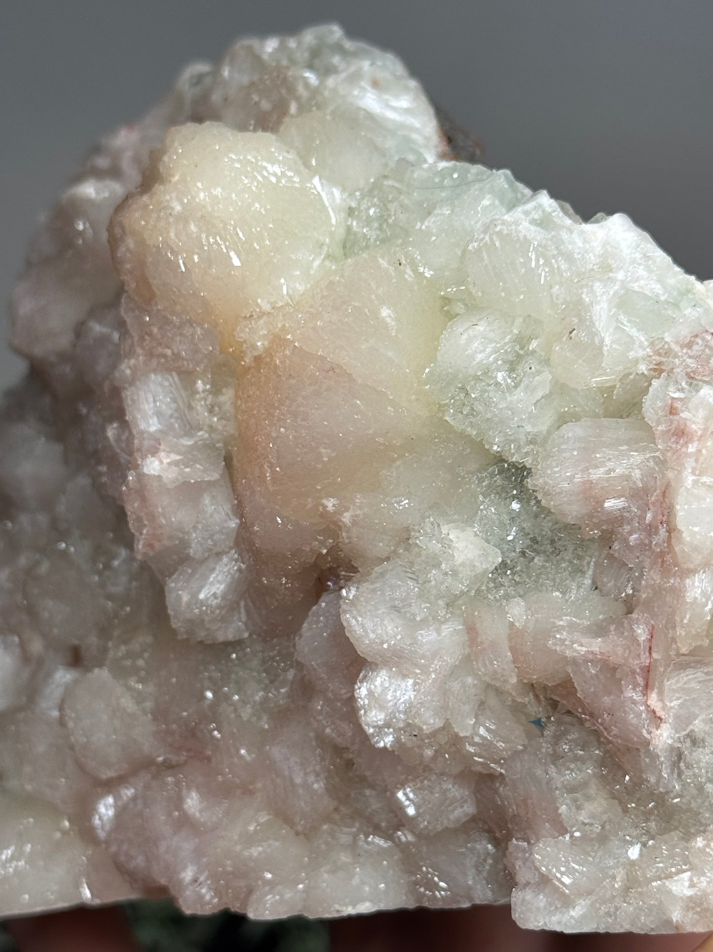 Apophyllite, Stilbite - India