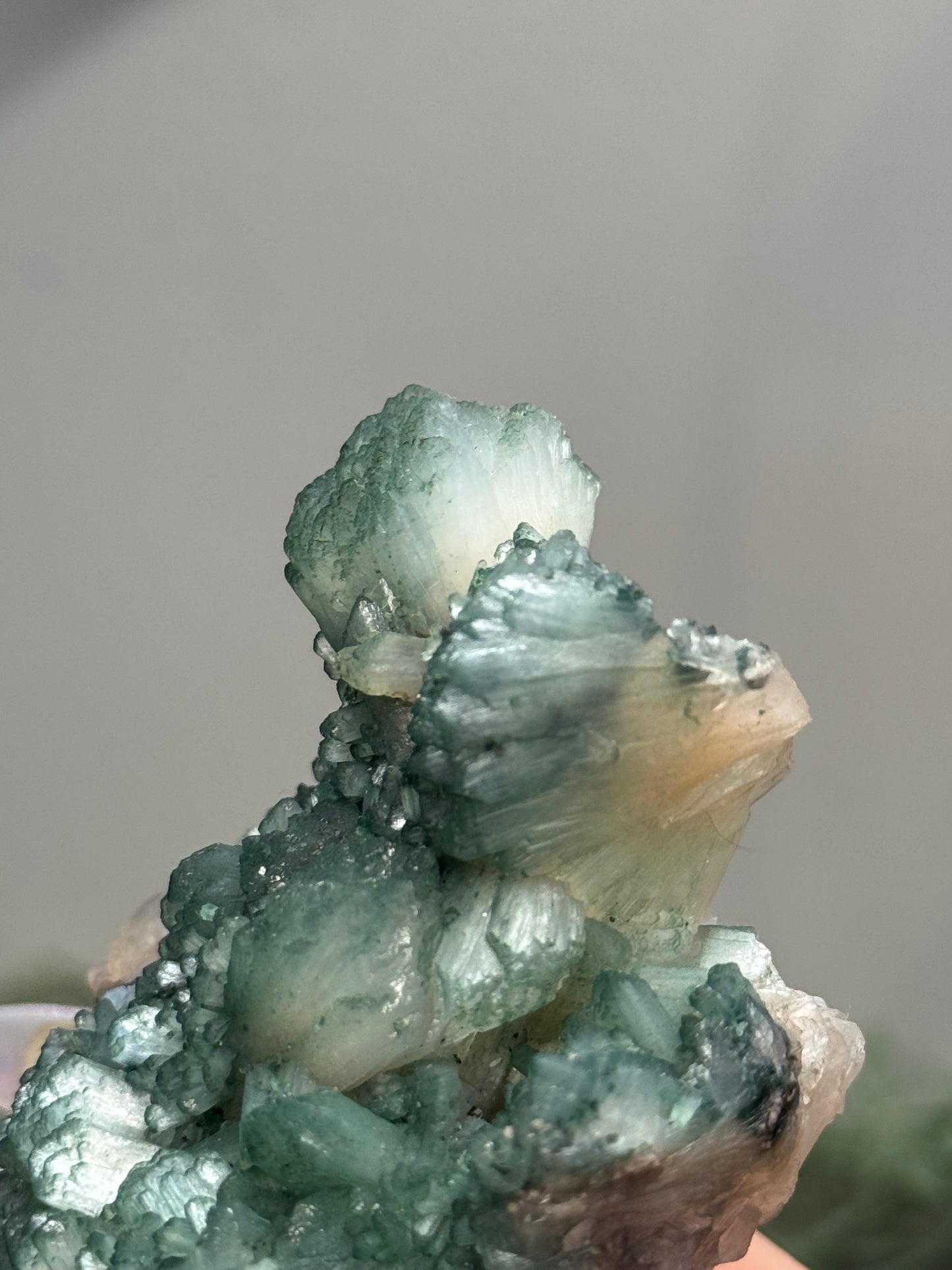 Celadonite, Stilbite, Chalcedony - India