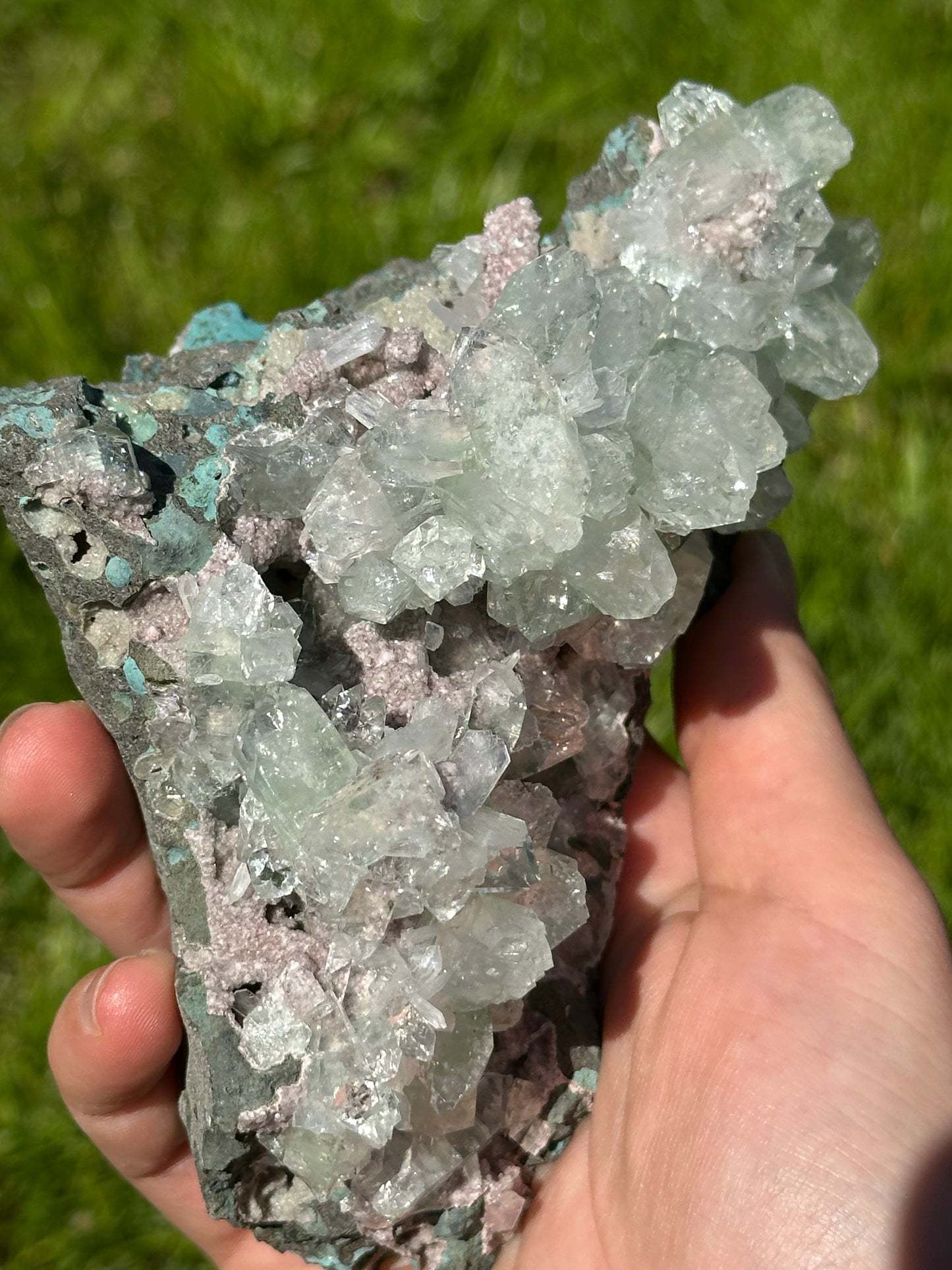 Green apophyllite with pink chalcedony | India