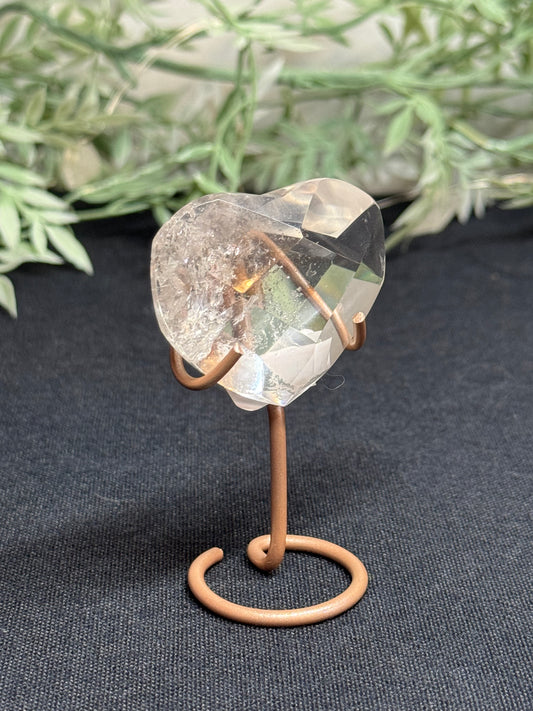 Quartz heart on stand