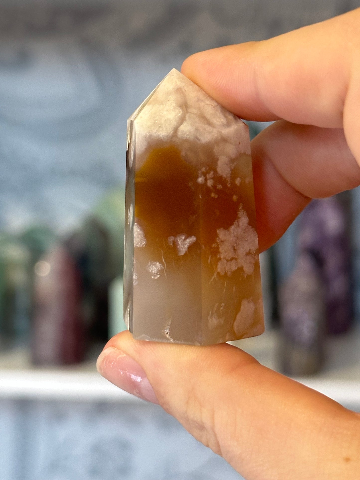 Mini flower agate tower F
