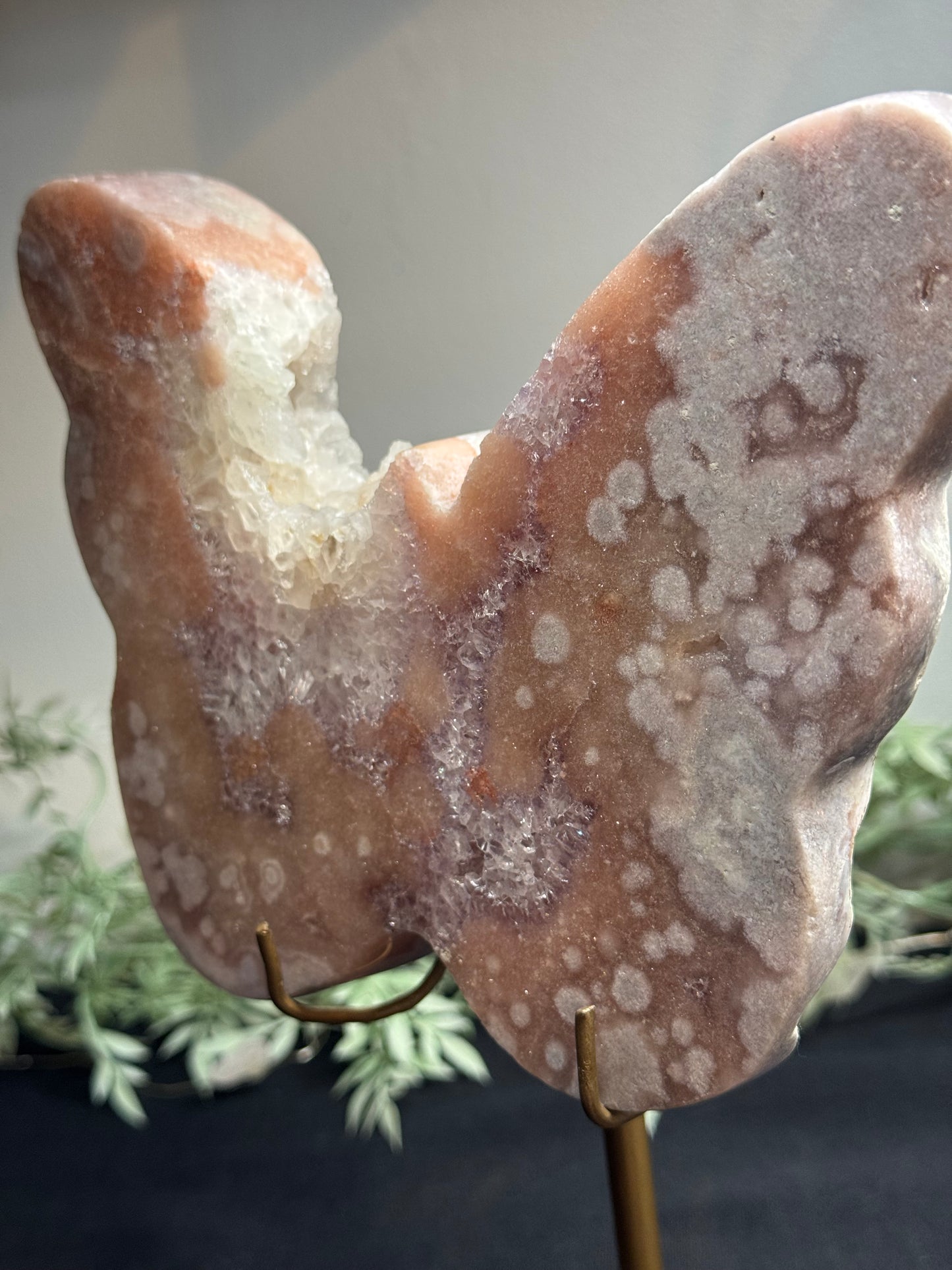 Pink amethyst butterfly with stand
