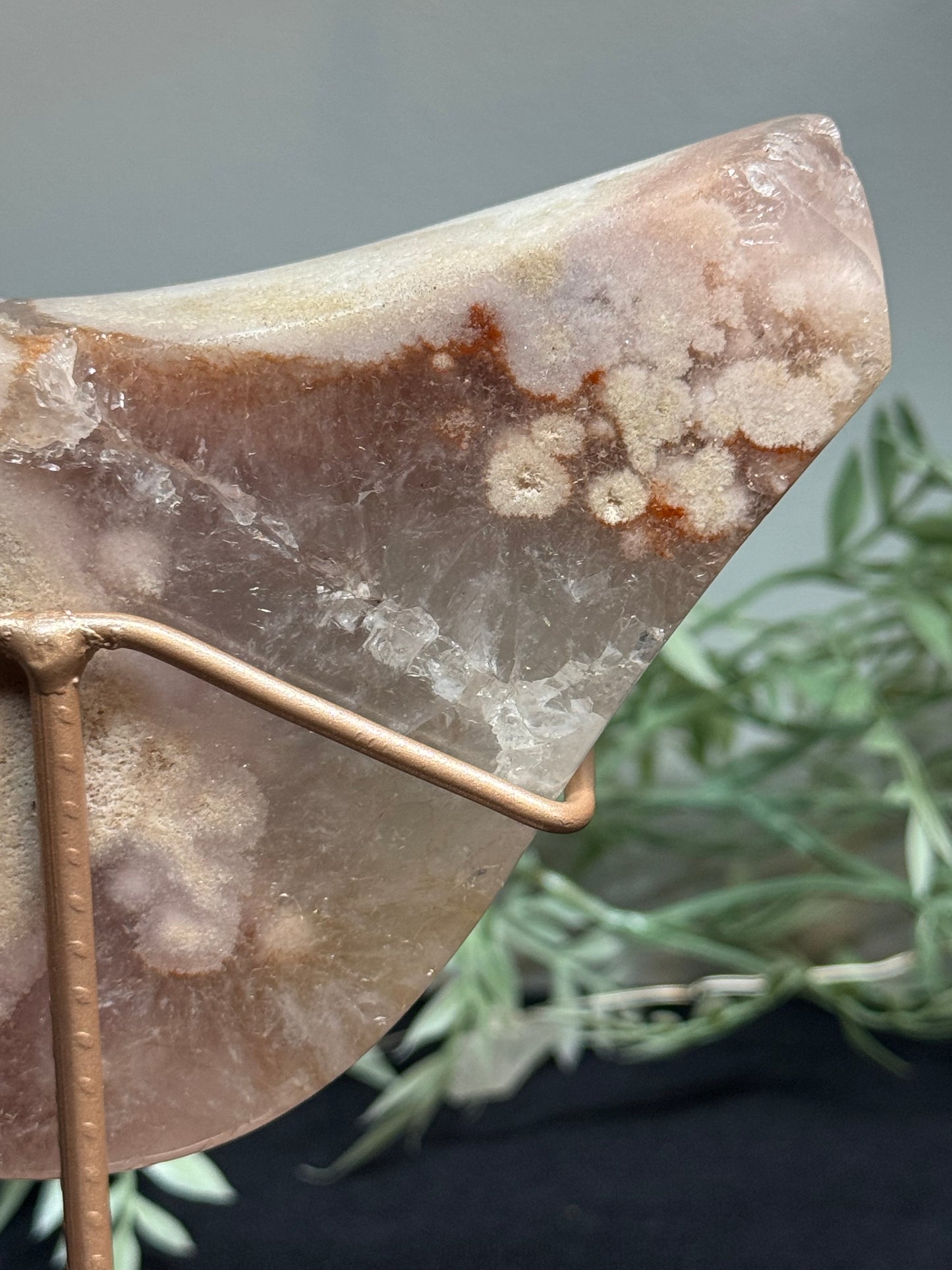 Pink amethyst bird with stand - appears repaired