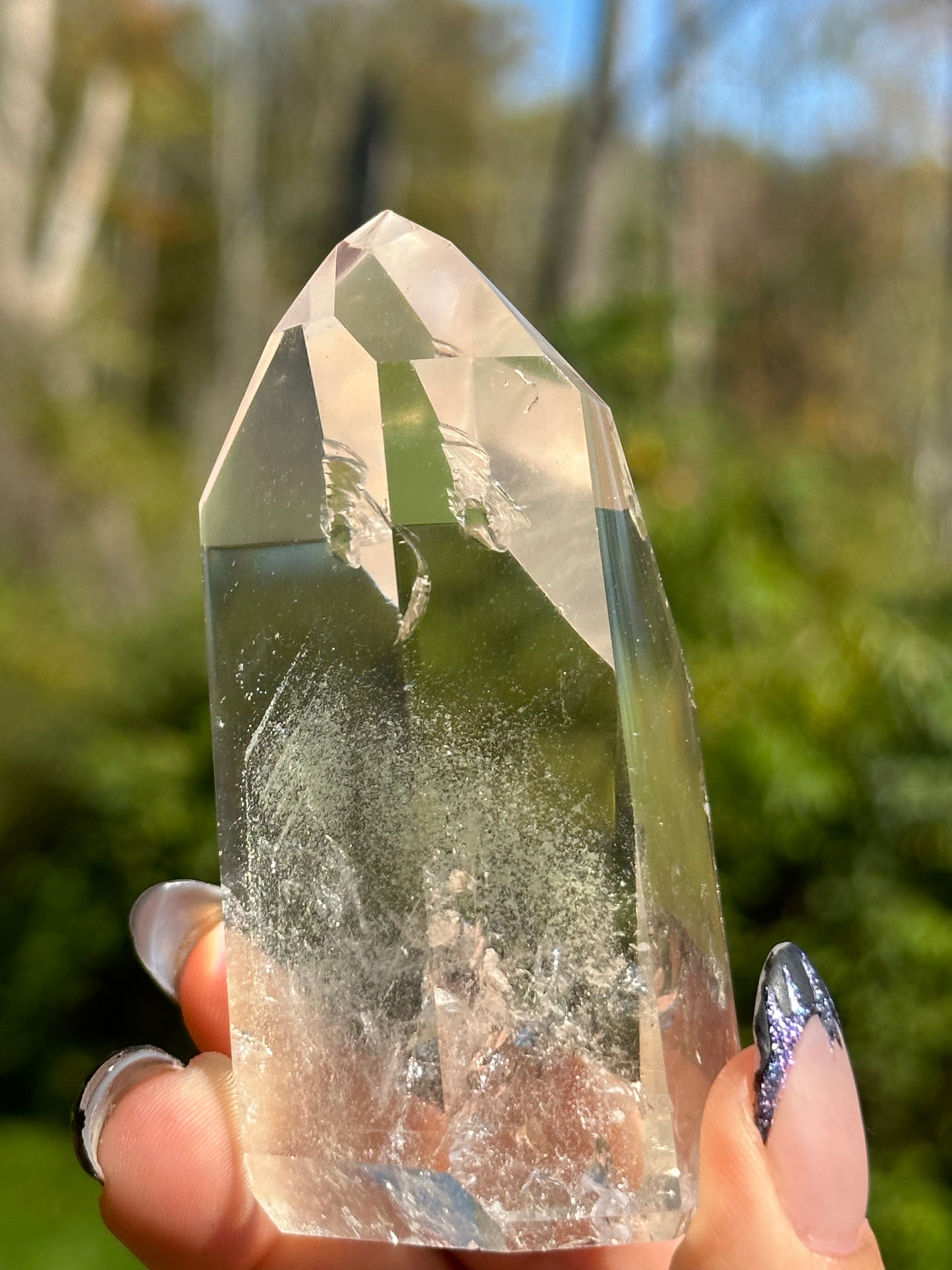 Quartz Tower with green chlorite phantoms