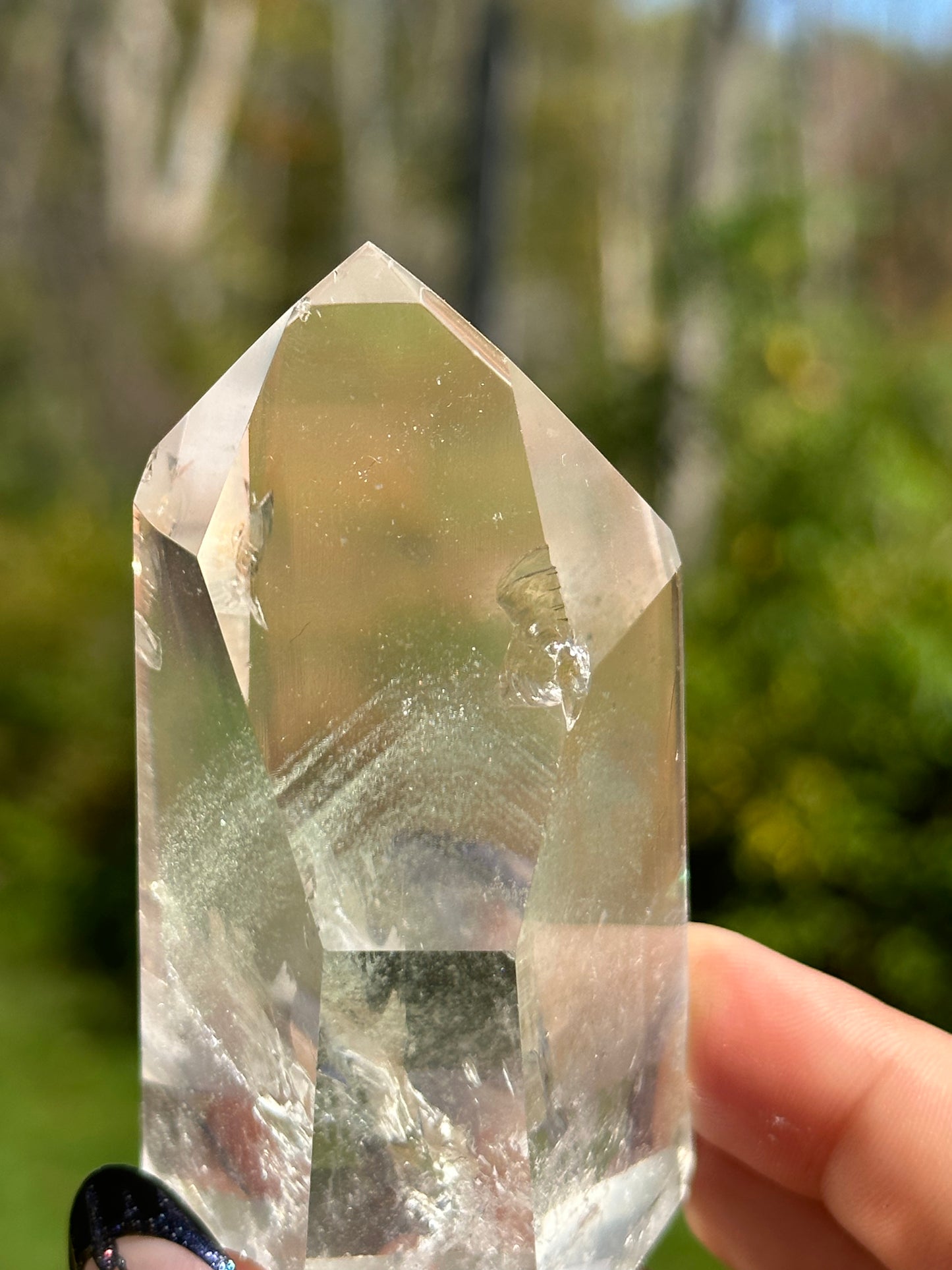 Quartz Tower with green chlorite phantoms