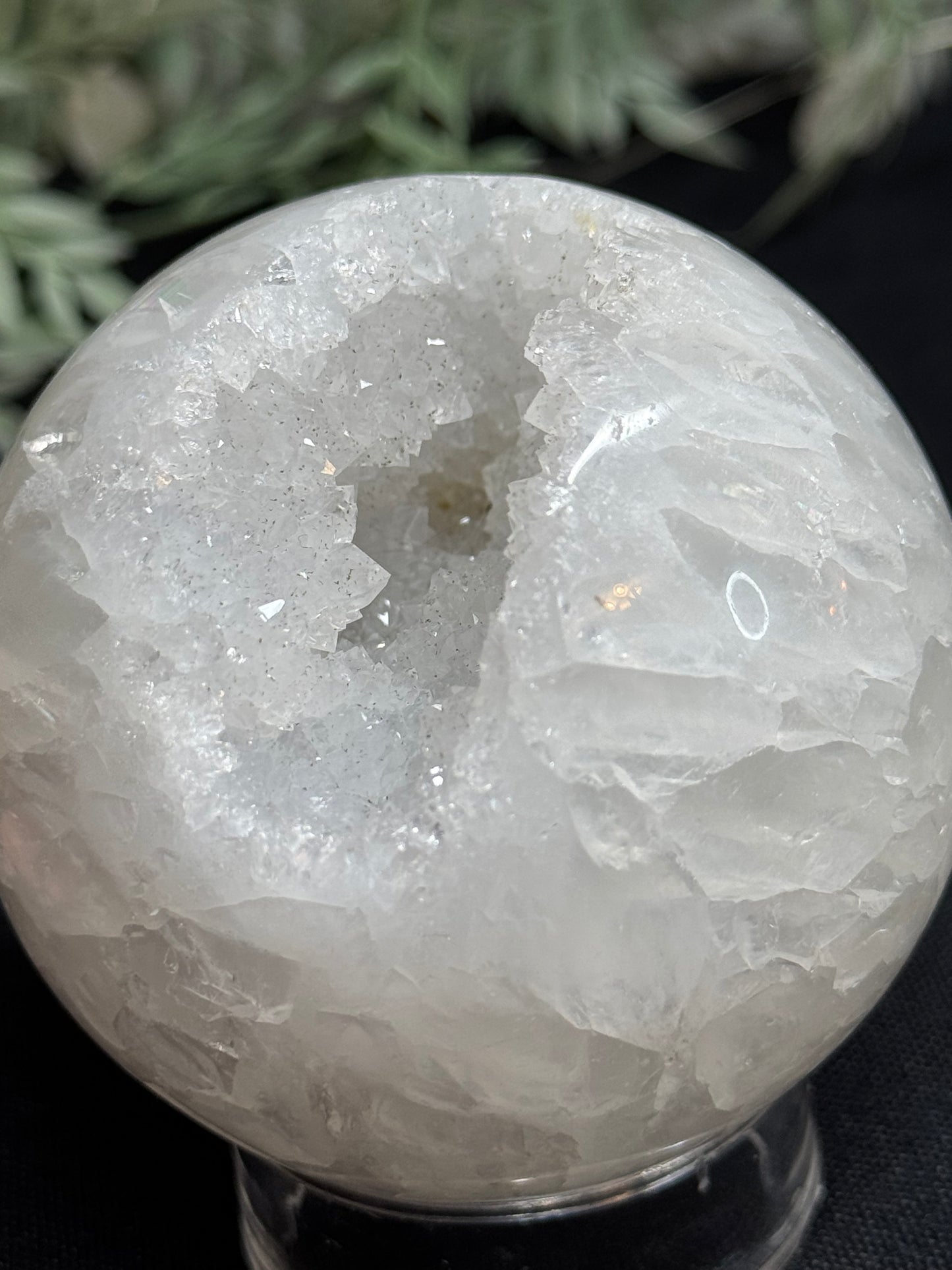 Agate sphere
