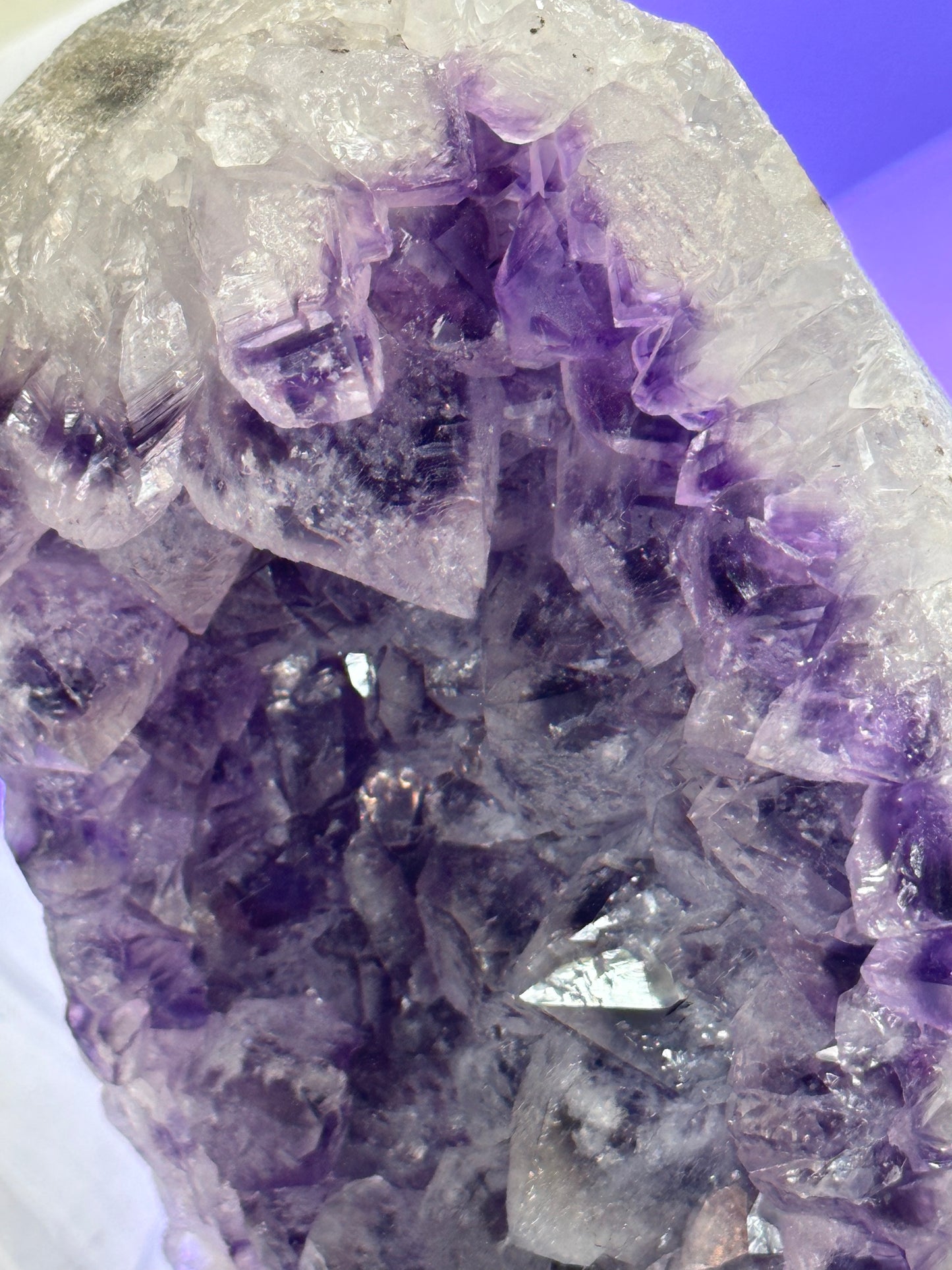 Large phantom amethyst cut base