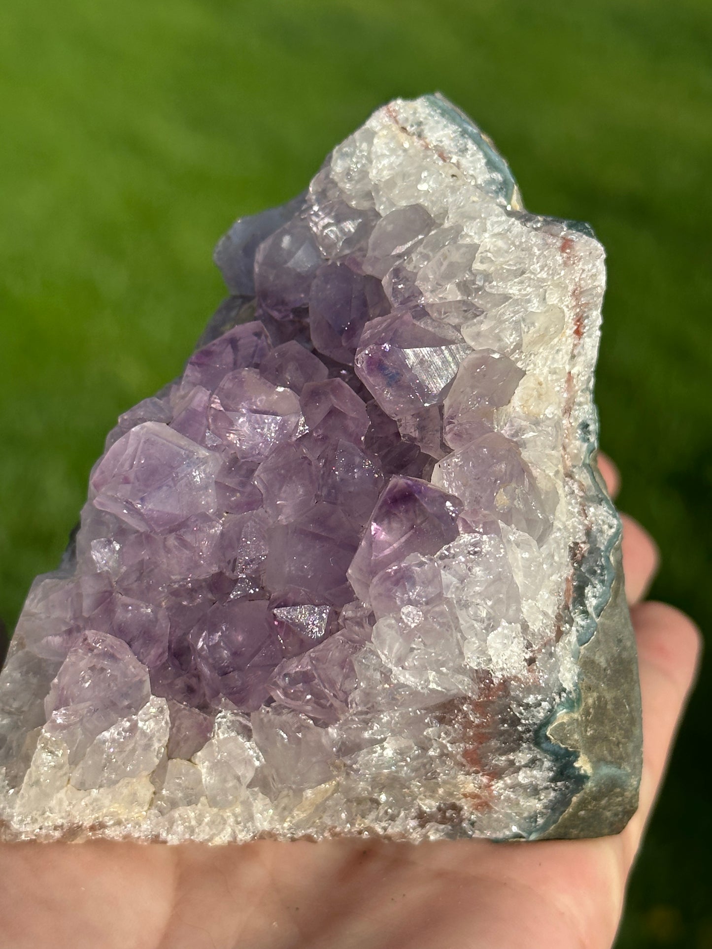 Amethyst Cut Base