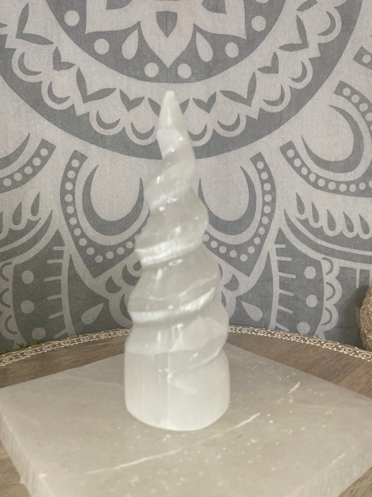 Spiral satin spar selenite tower