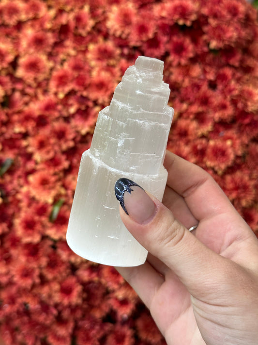 Satin spar selenite tower