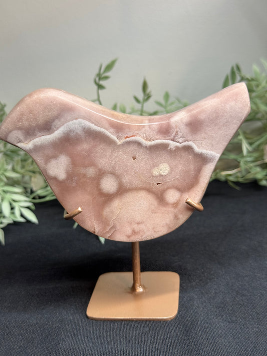 Pink amethyst bird with stand