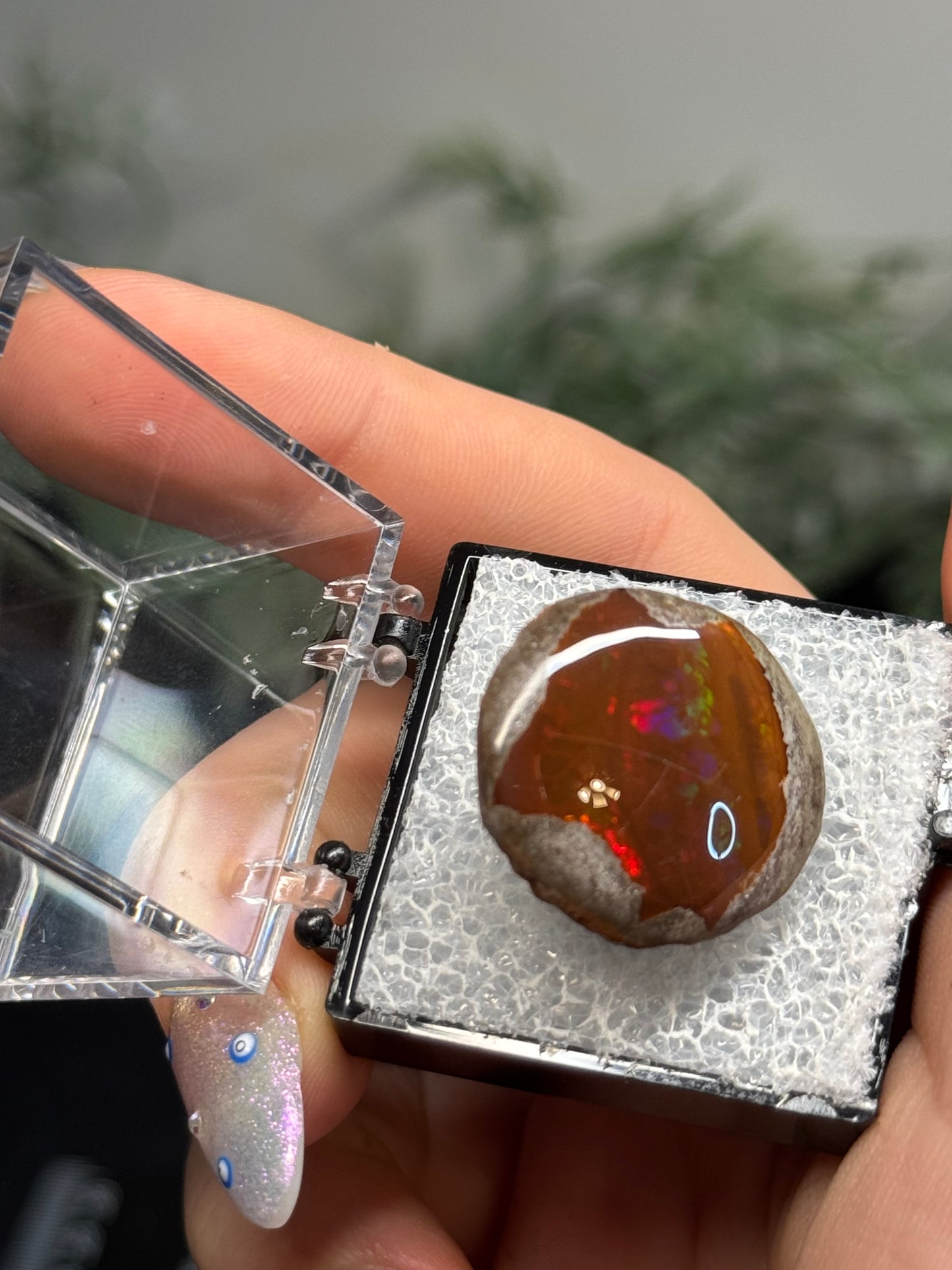 Chocolate fire opal