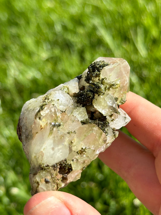 Epidote on Quartz