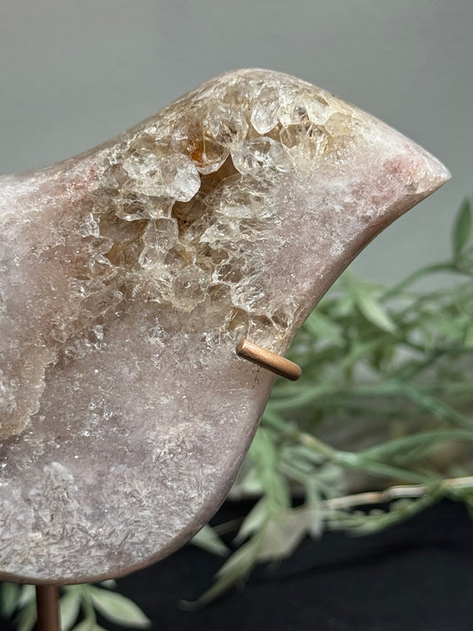 Pink amethyst bird with stand