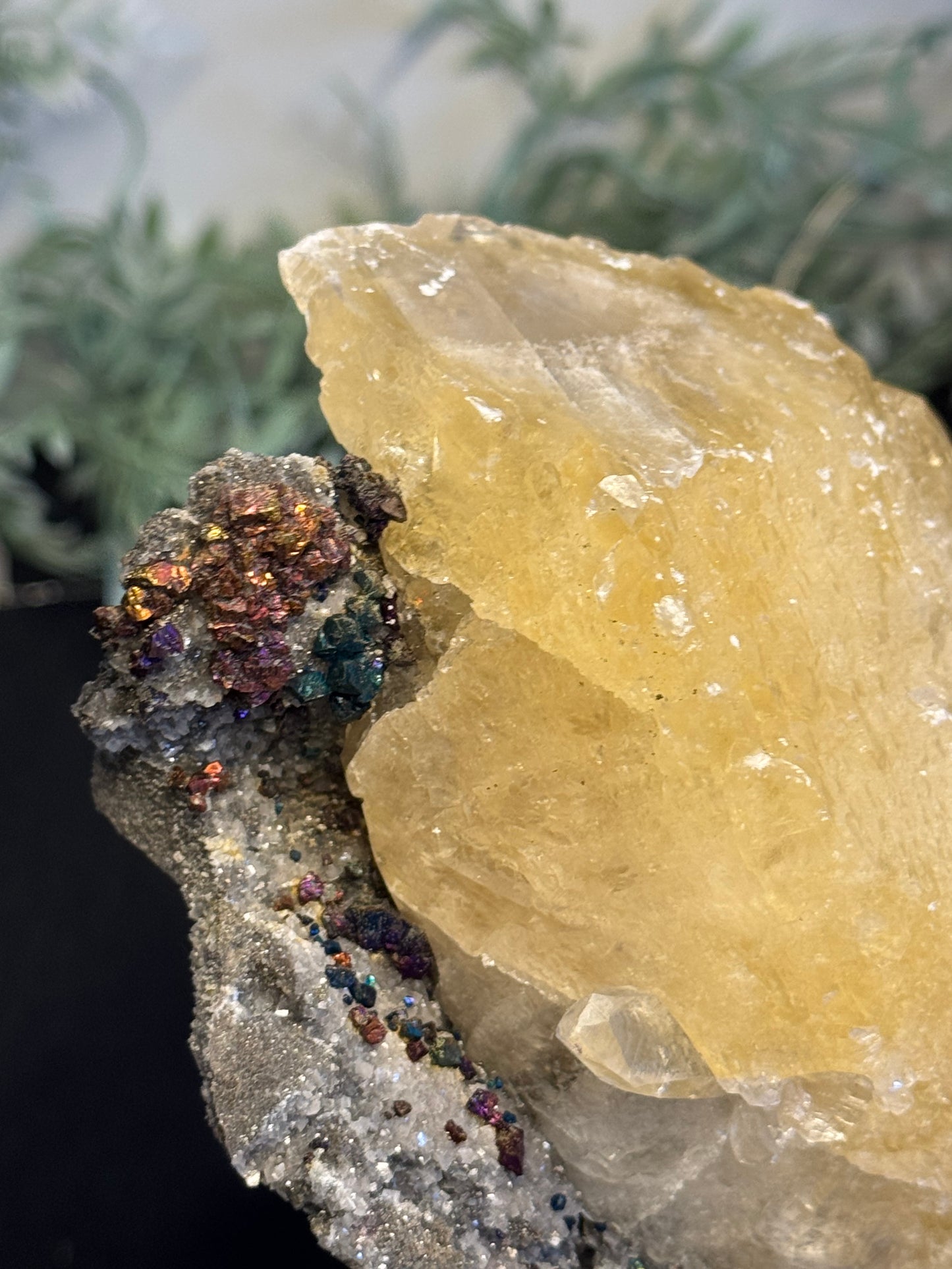 Calcite, Chalcopyrite - Missouri