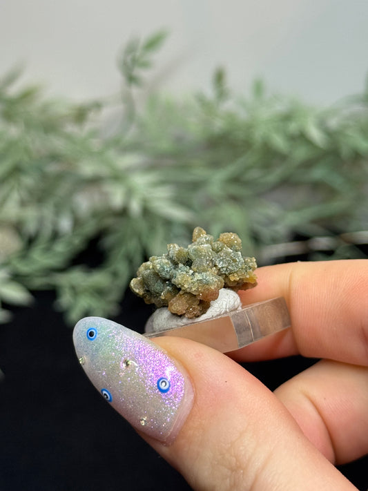 Ferruginous quartz with Chromite - Pennsylvania