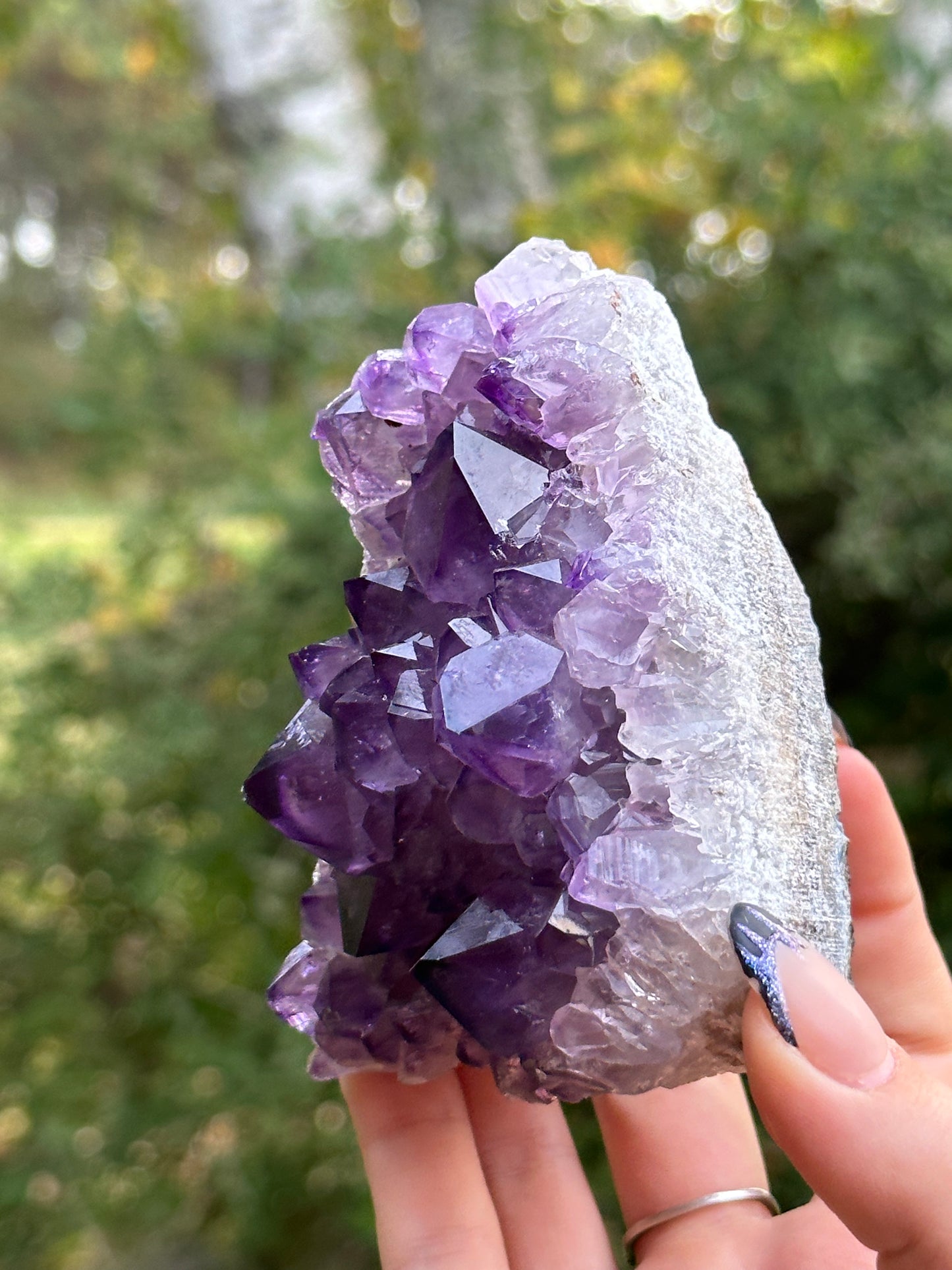 Amethyst Cut Base