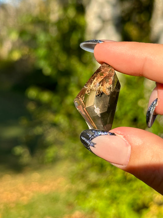 Mini Garden Quartz (Lodalite) Freeform