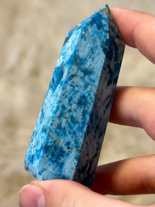 Blue apatite tower E - low color
