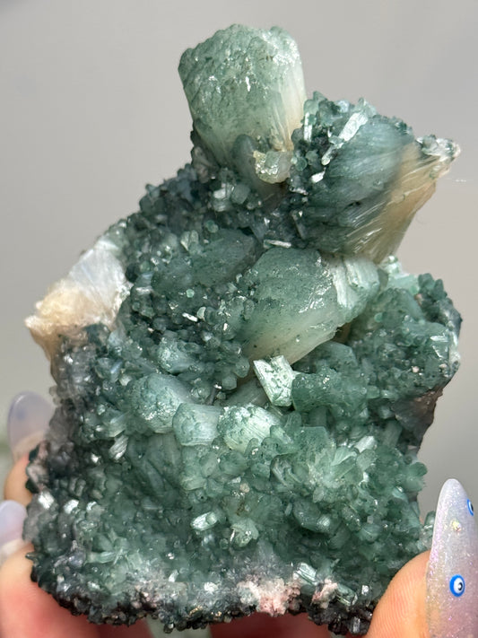 Celadonite, Stilbite, Chalcedony - India