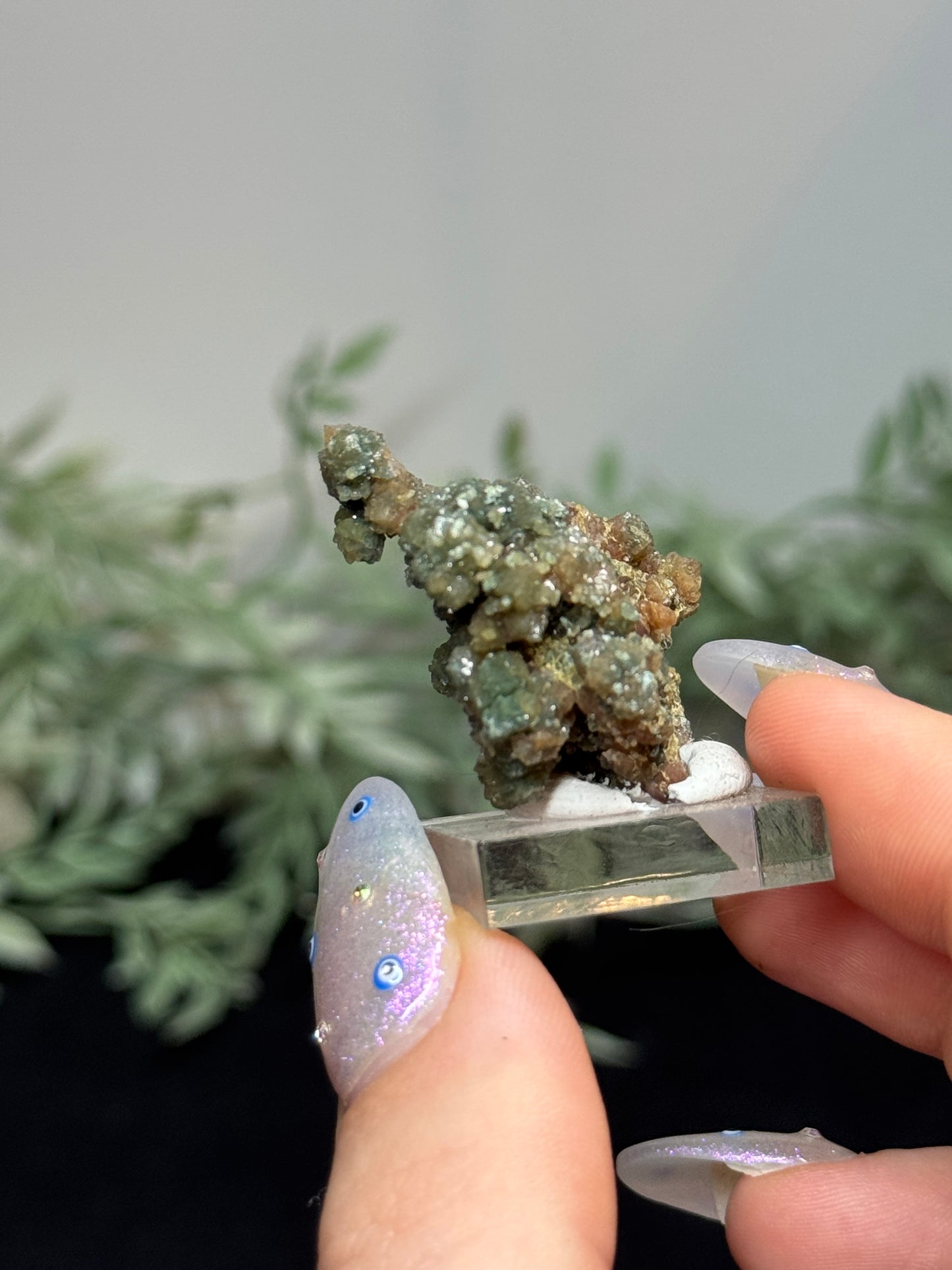 Ferruginous quartz with chromite -  Pennsylvania