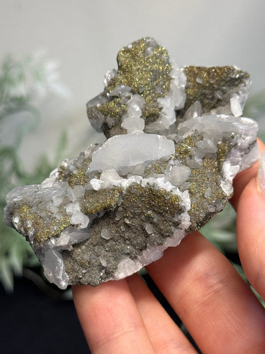 Pyrite, Calcite - China