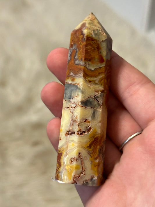 Crazy lace agate tower