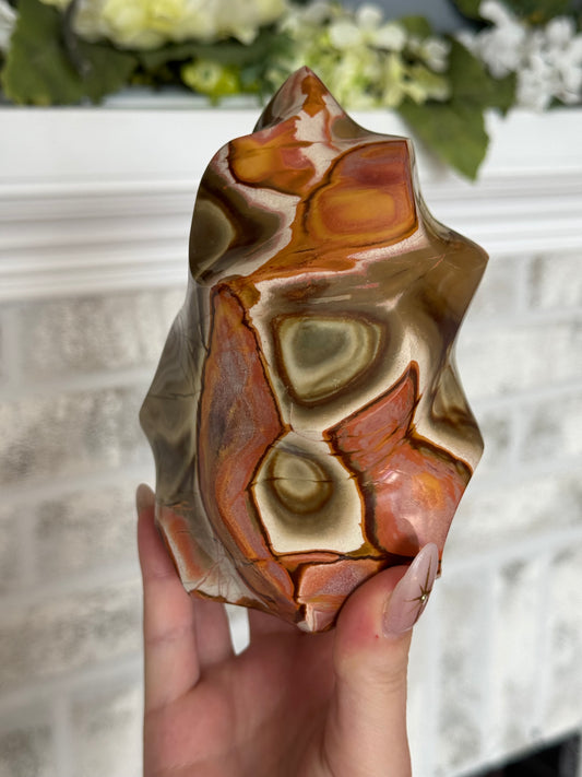 Polychrome jasper flame