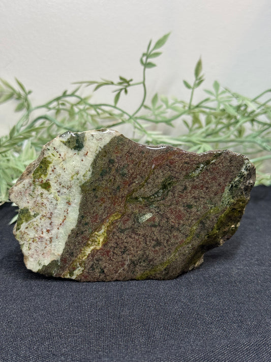 Self standing epidote and copper- Michigan