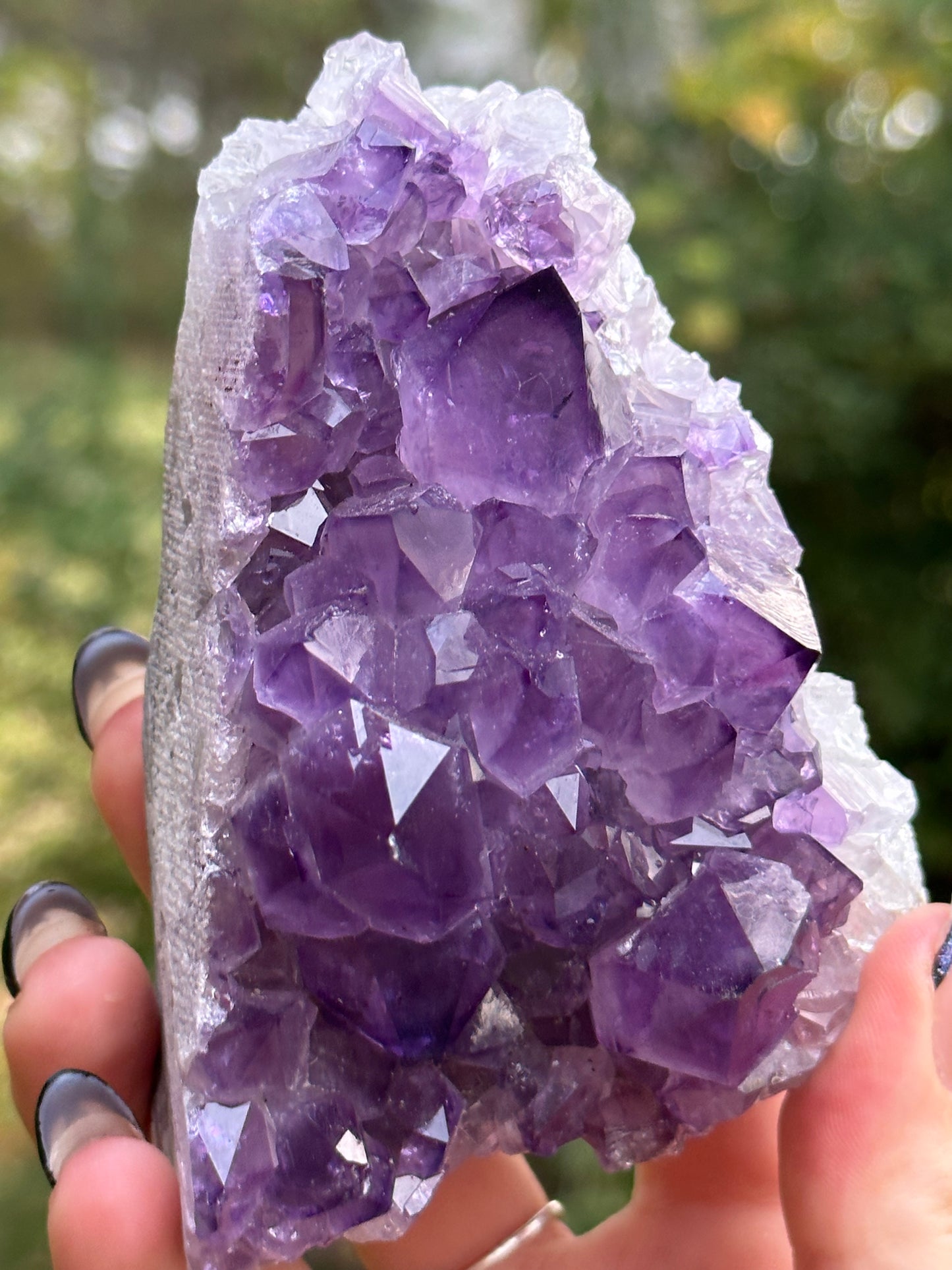 Amethyst Cut Base