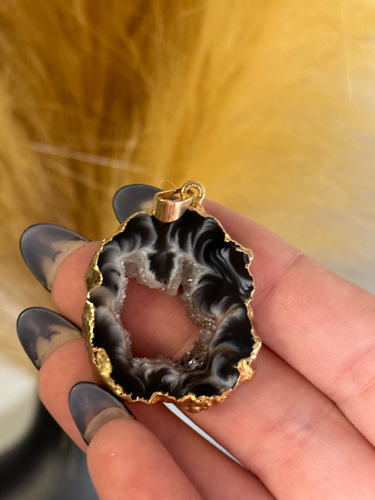 Oco Agate Geode Slice Pendant