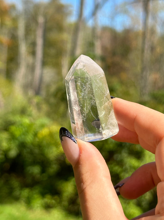 Clear Quartz point with phantoms