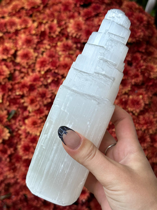 Satin spar selenite tower