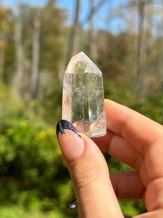 Clear Quartz point with phantoms