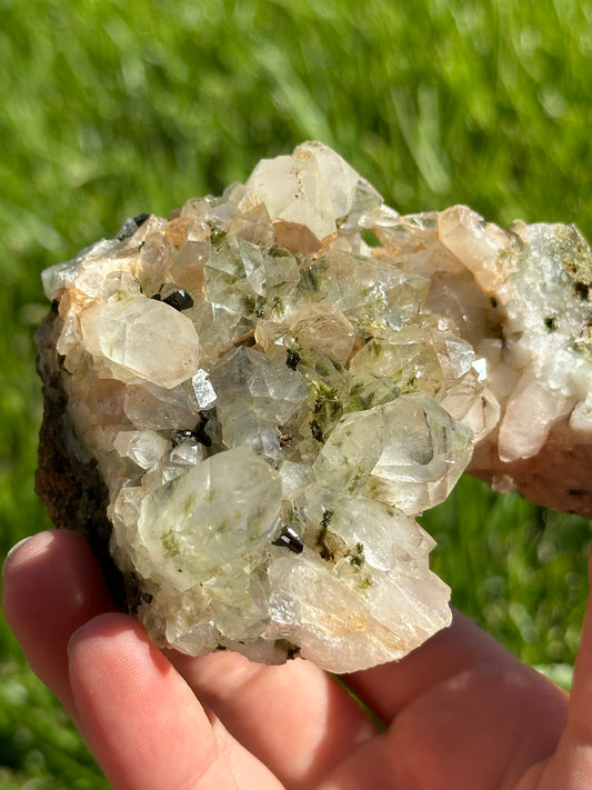 Epidote on Quartz