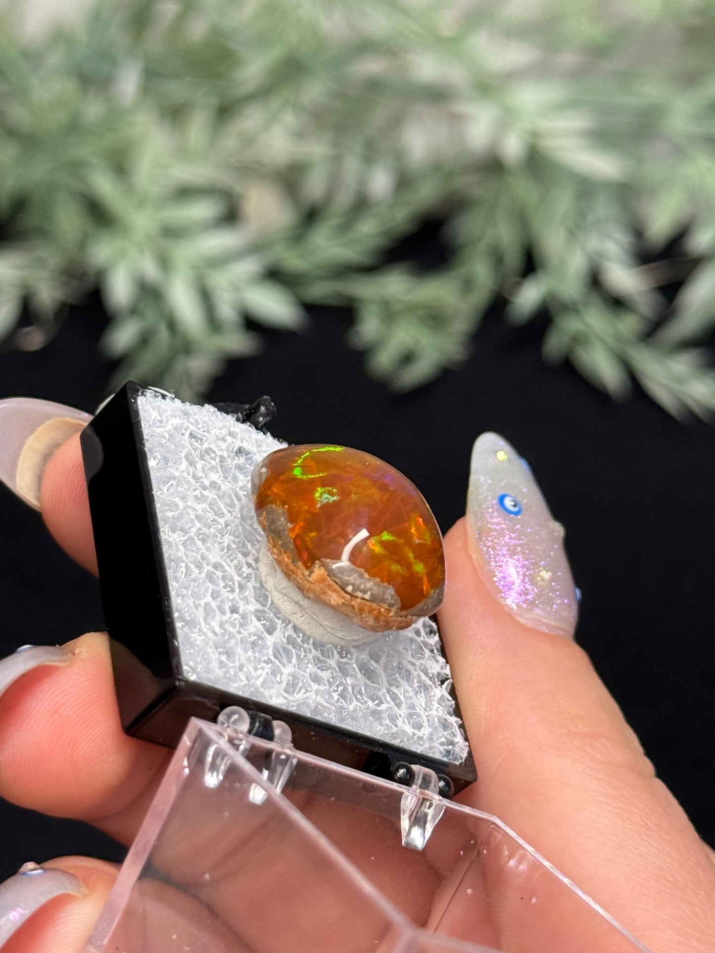 Chocolate fire opal