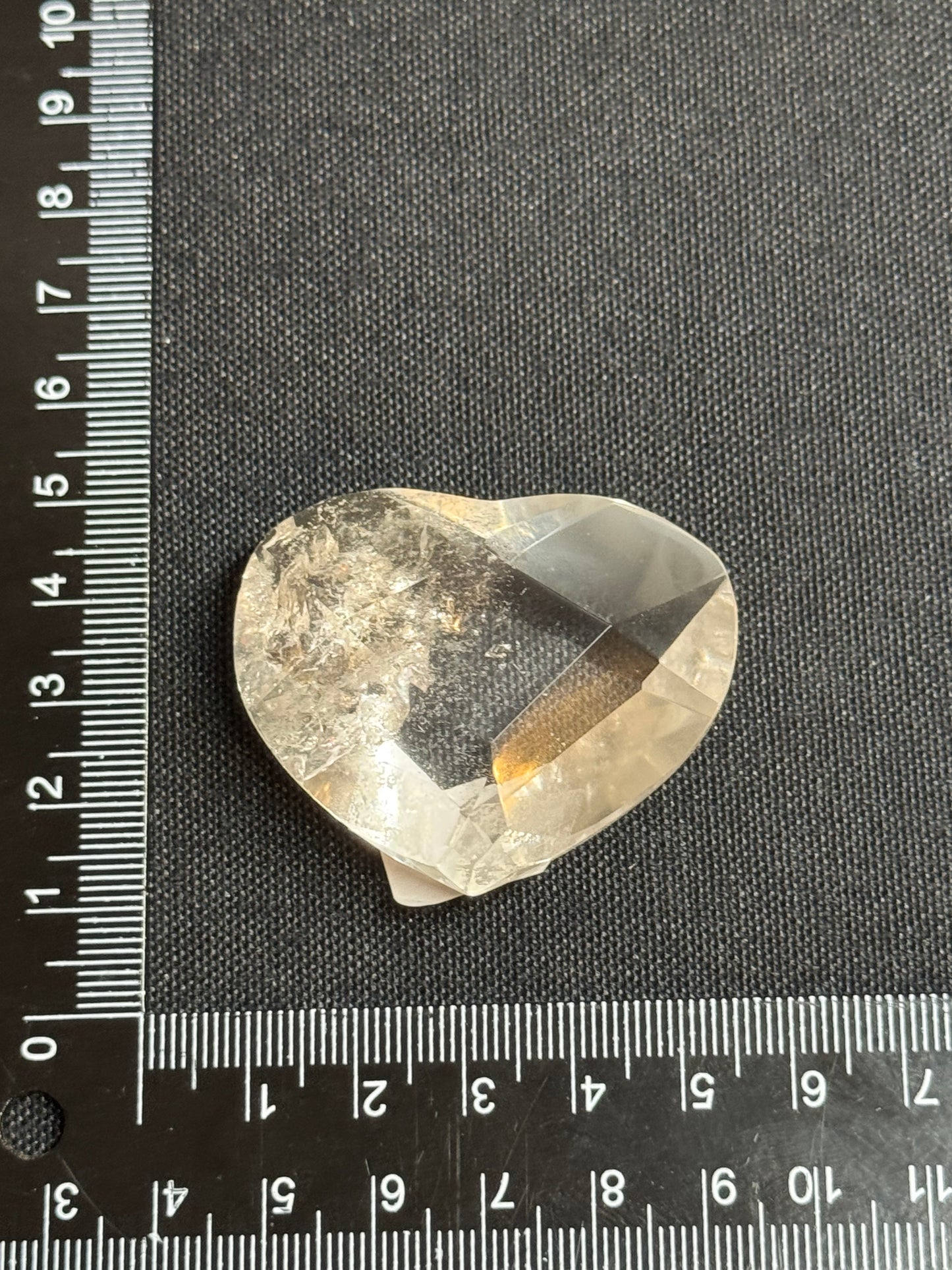 Quartz heart on stand