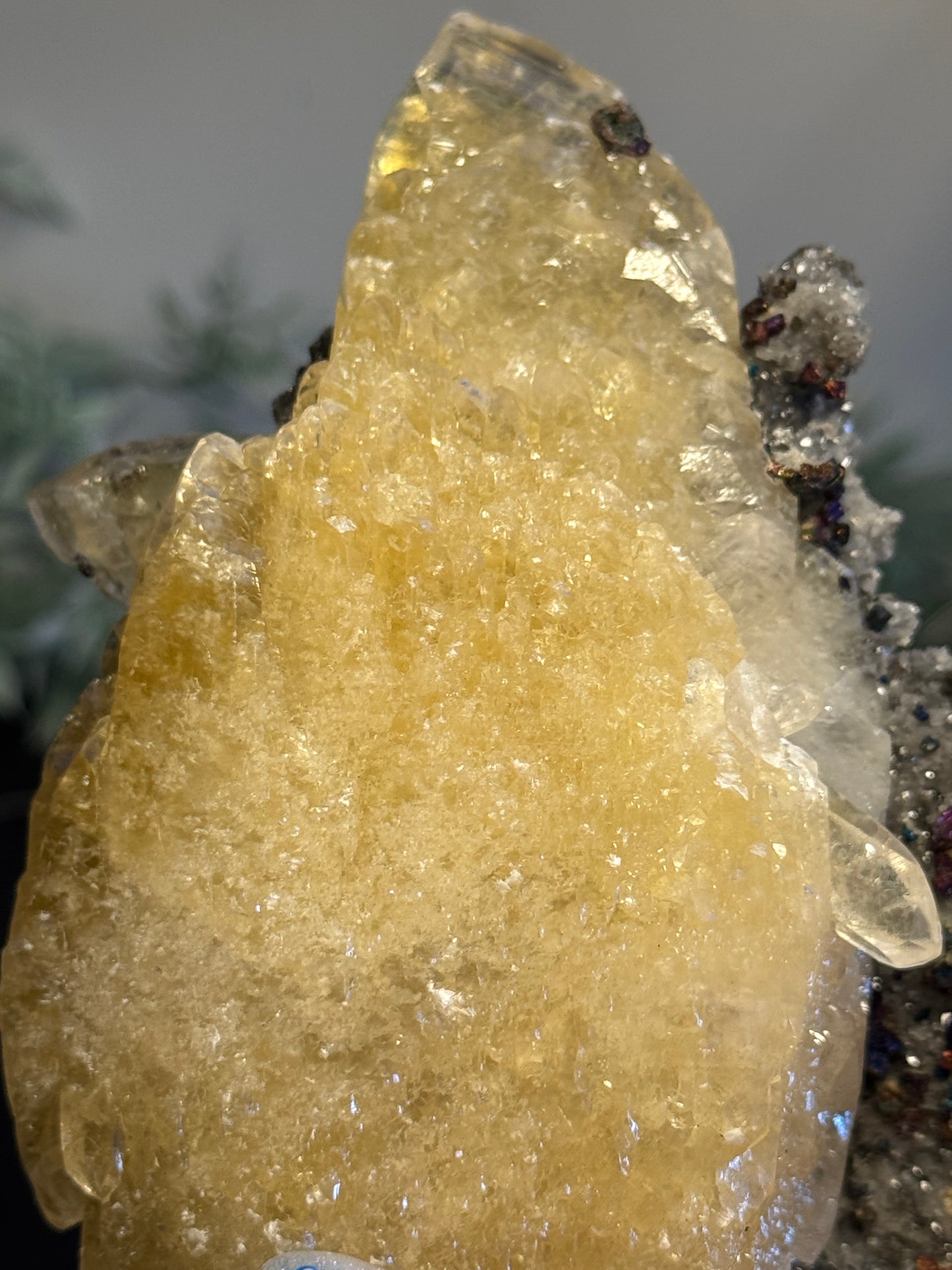 Calcite, Chalcopyrite - Missouri