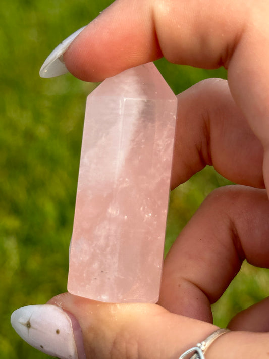 Mini Rose Quartz Tower